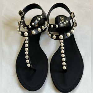 Chanel sandals, brand new in box with dustcovers never worn! Black size 39.